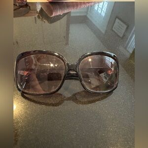 Elegant BrownSunglasses